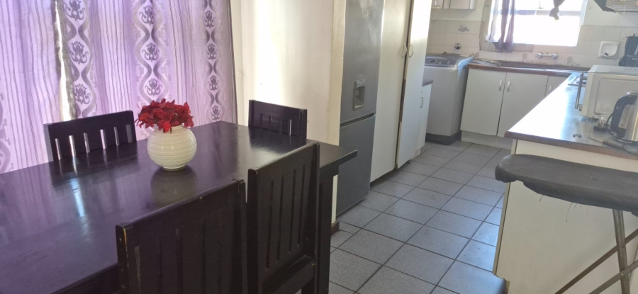 3 Bedroom Property for Sale in Clairewood Western Cape